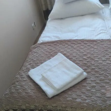 Bon Turystyczny Z Klimatyzacja Przy Plaży I Porcie Apartament